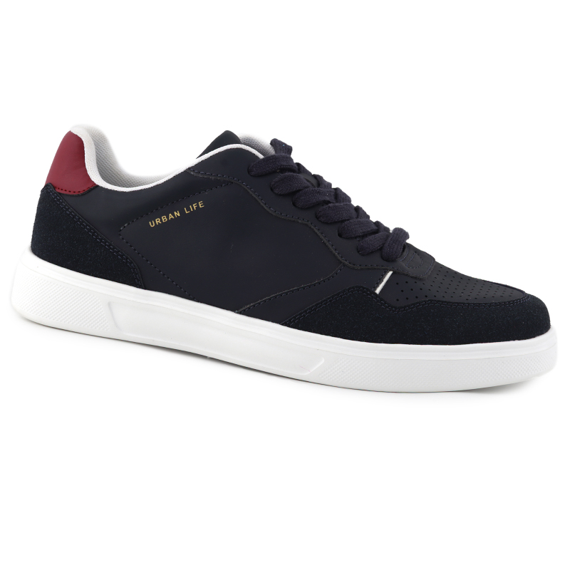 Men's casual shoes