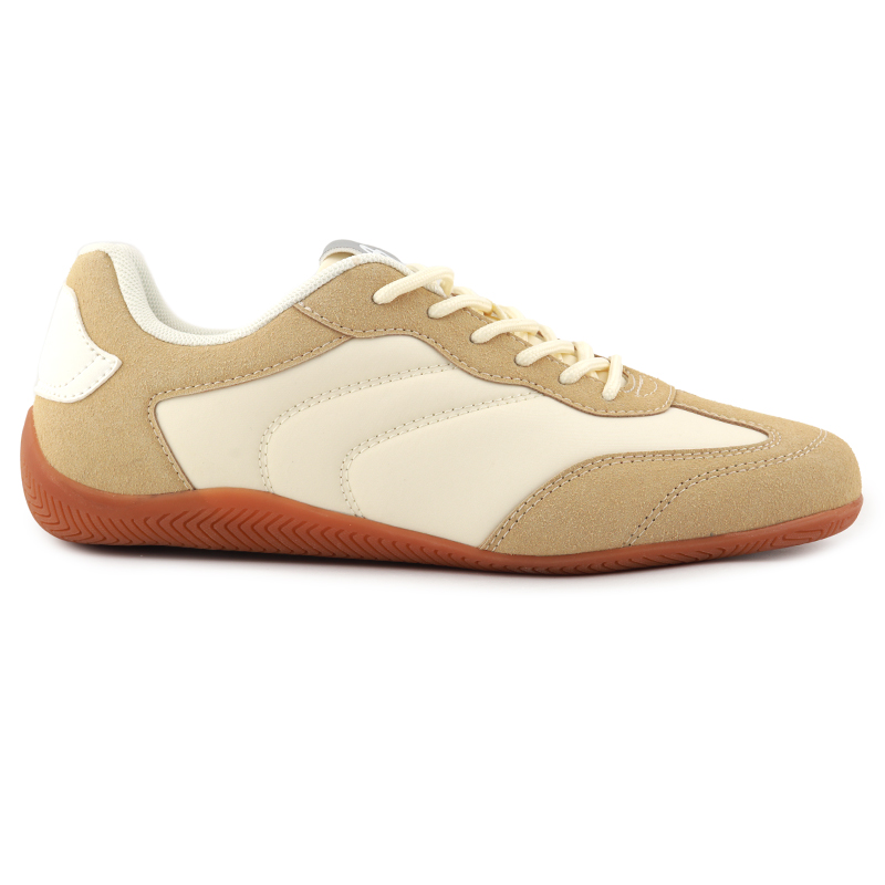 Women's casual shoes