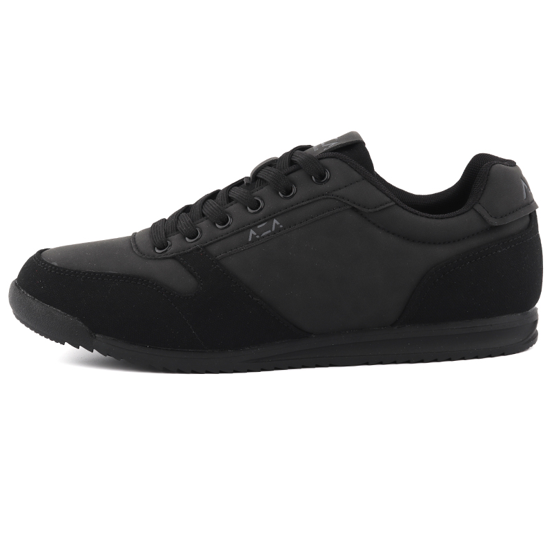Men's casual shoes