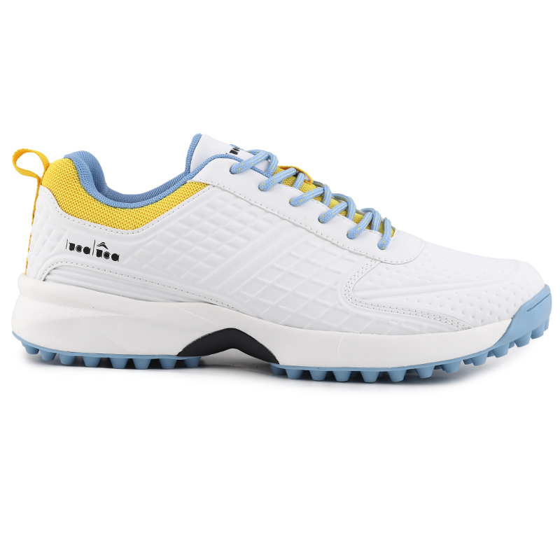 cricket shoes