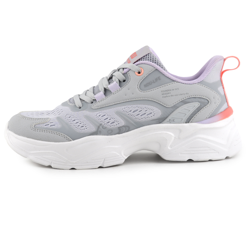 Women's sport shoes