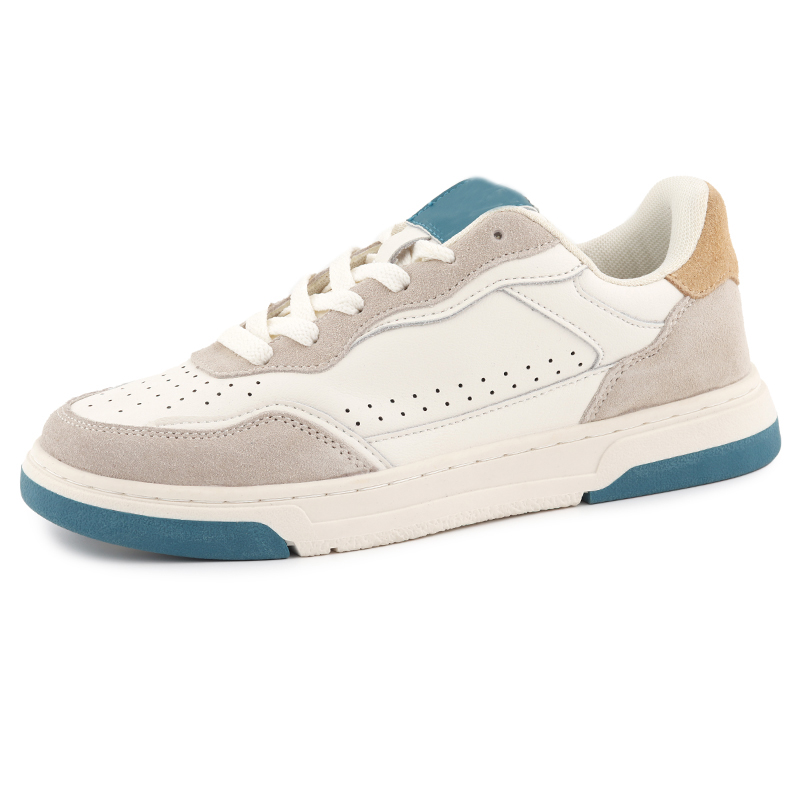 Women's Casual Shoes