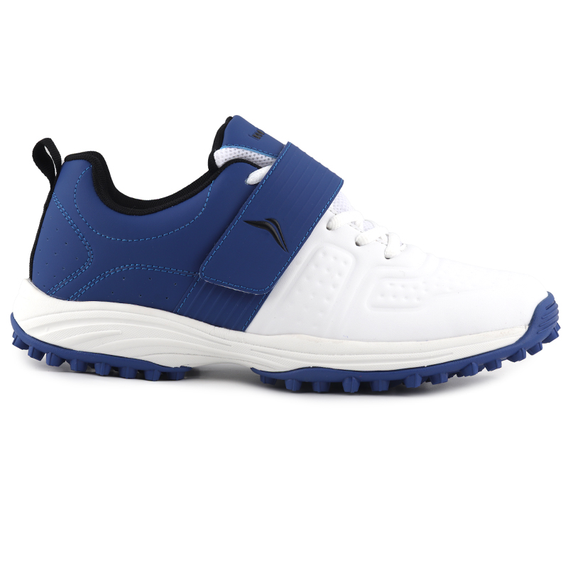 cricket shoes