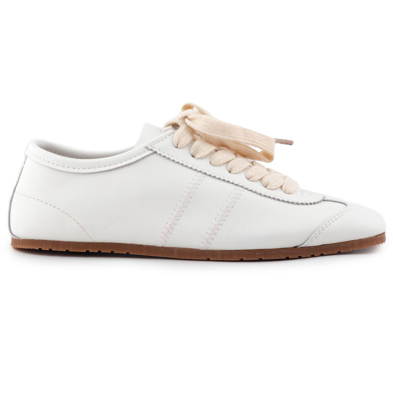Women's casual shoes