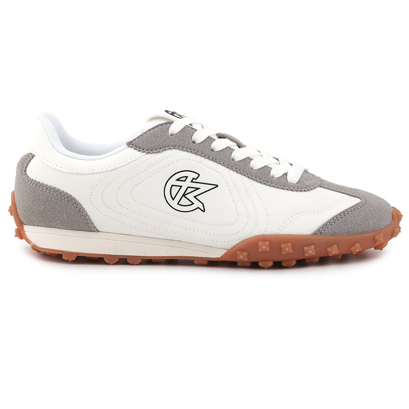 Women's casual shoes